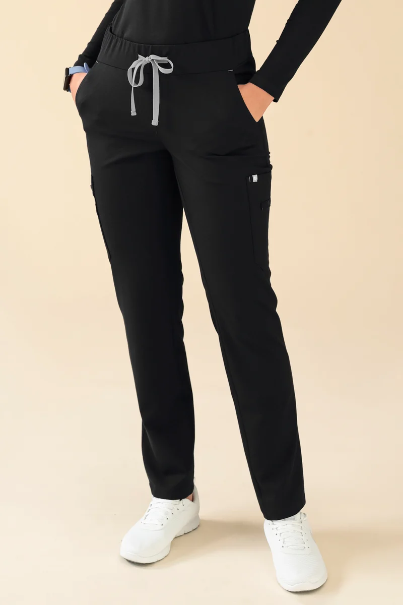 KAERE Hose Damen - gerader Saum mit Beintaschen schwarz