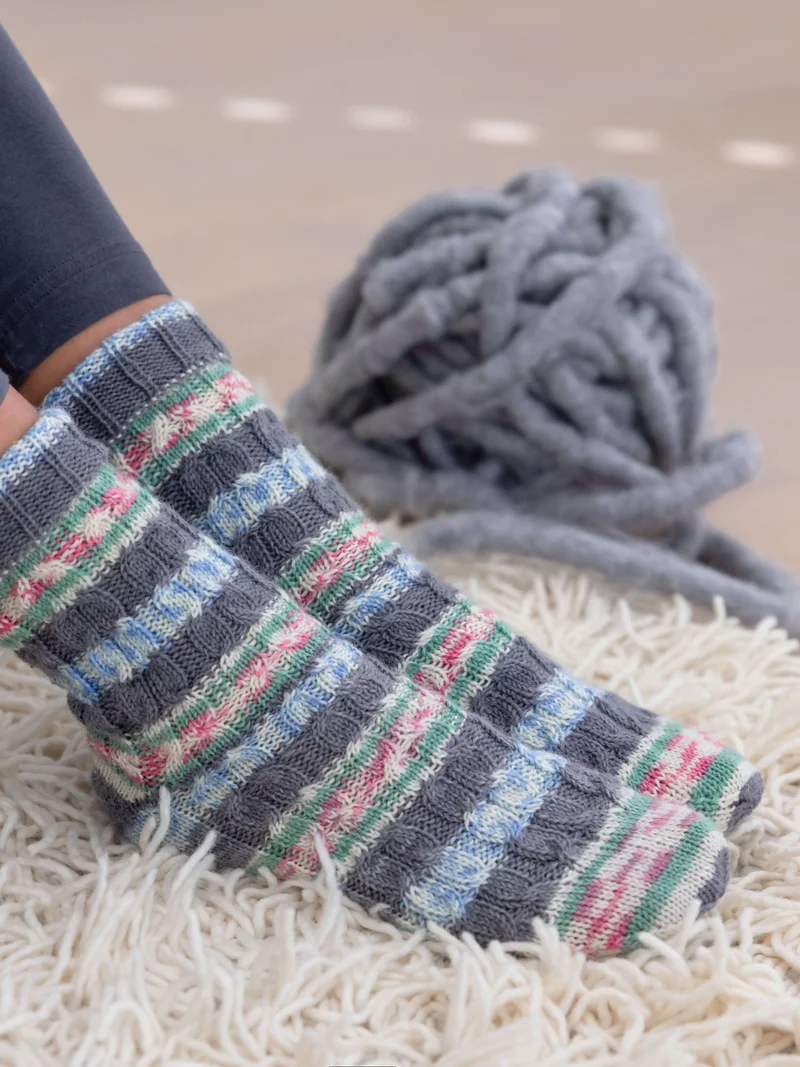 Anleitung Socken mit Zopfmuster