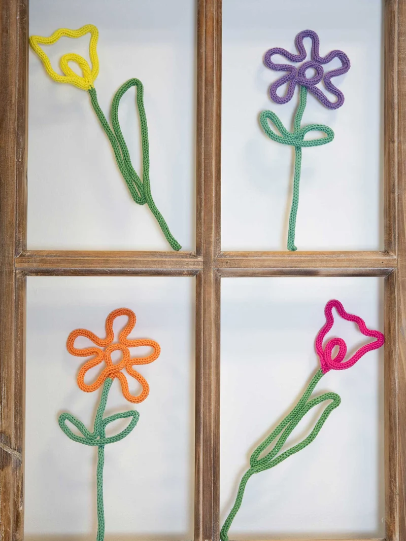 Anleitung Blume mit Strickliesl und Draht