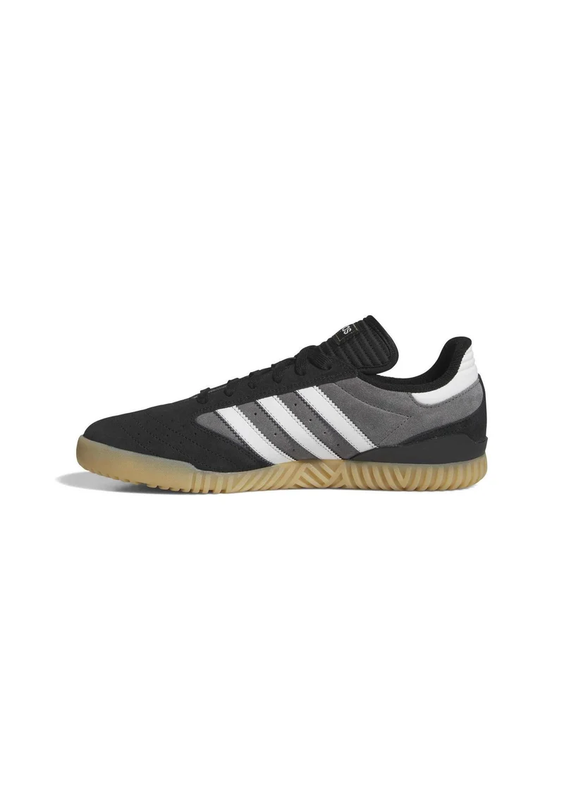 Busenitz Indoor Super