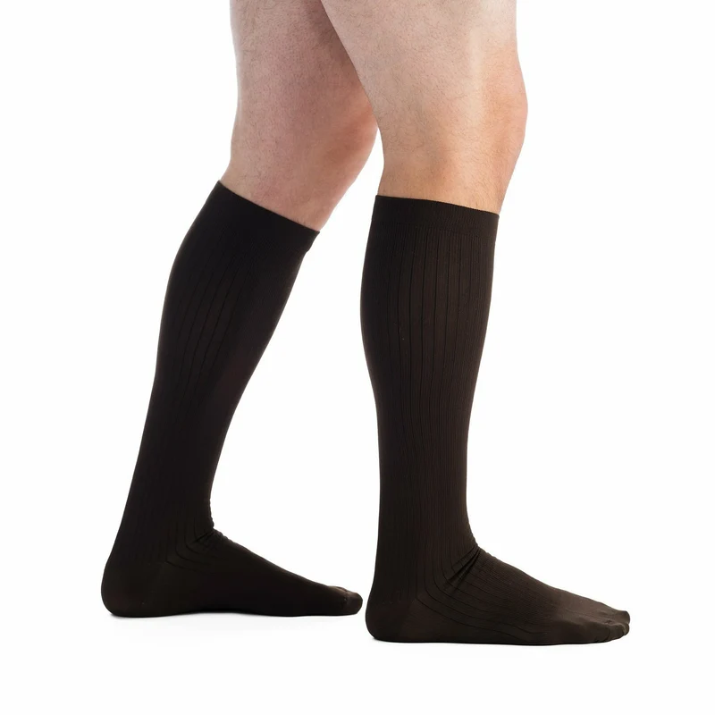 EvoNation Men's Classic Ribbed 15-20 mmHg Knee High