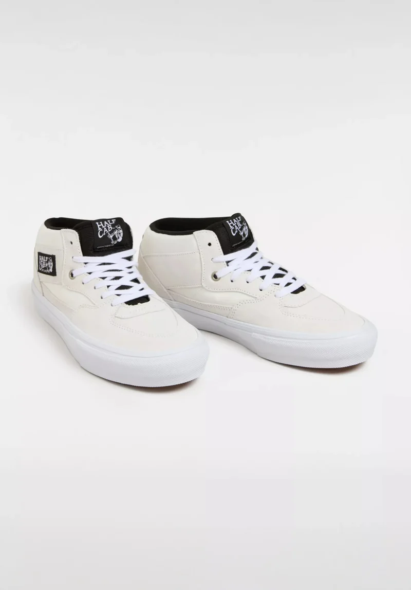Skate Half Cab