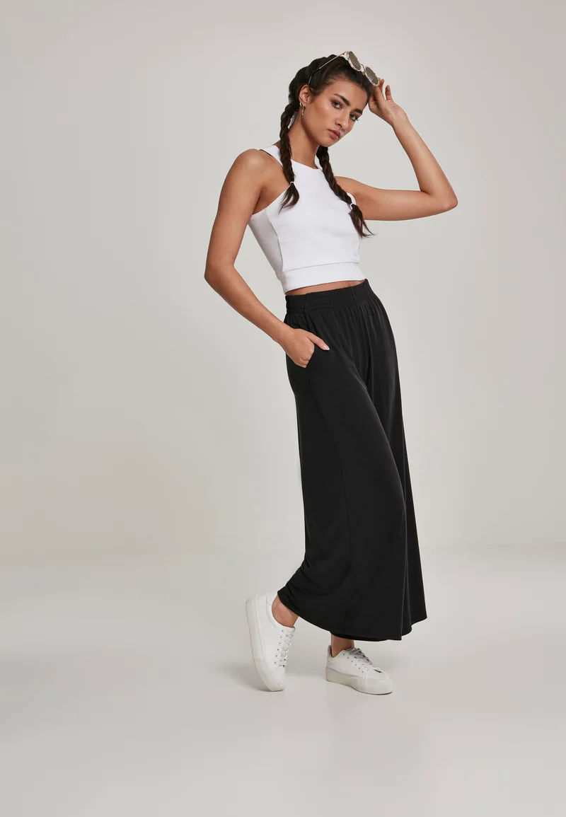 UC Squared Short Top