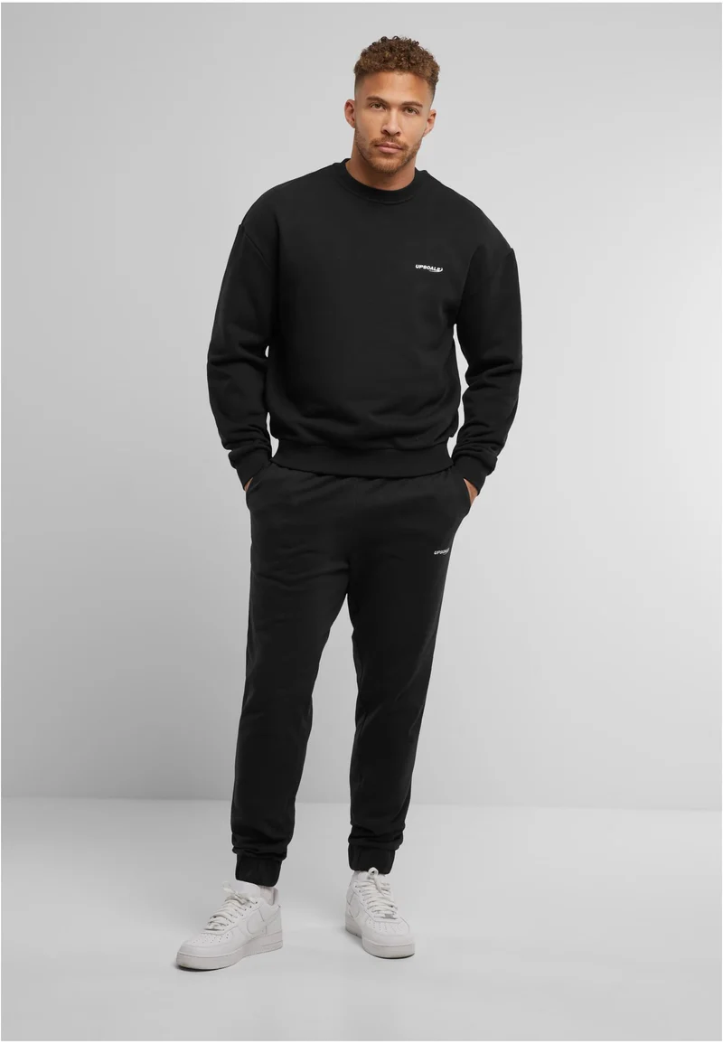 MT Upscale Core EMB Oversize Crewneck