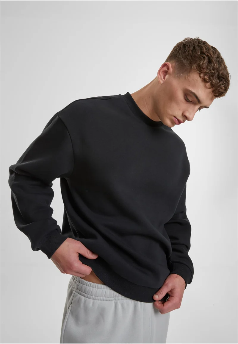 UC Fluffy Crewneck