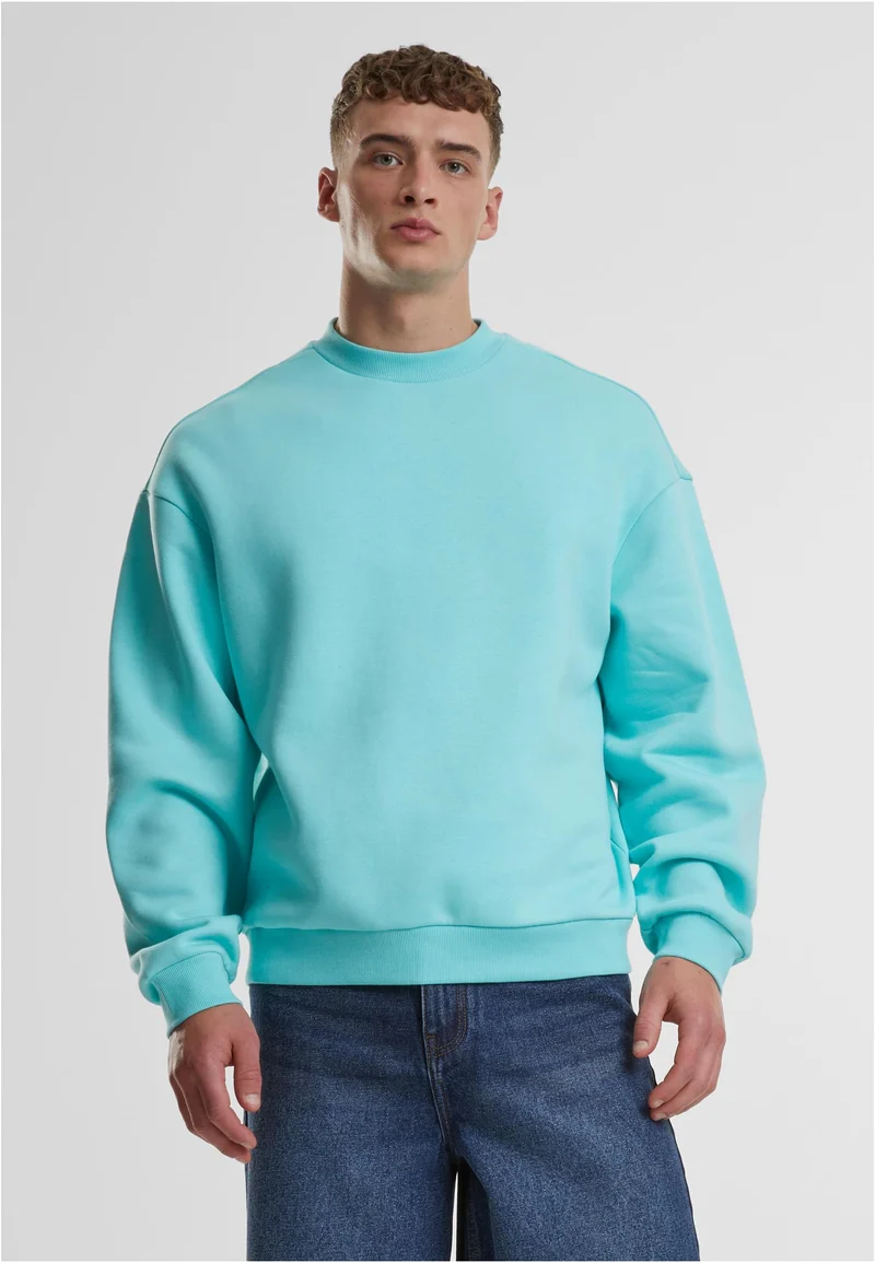 UC Fluffy Crewneck