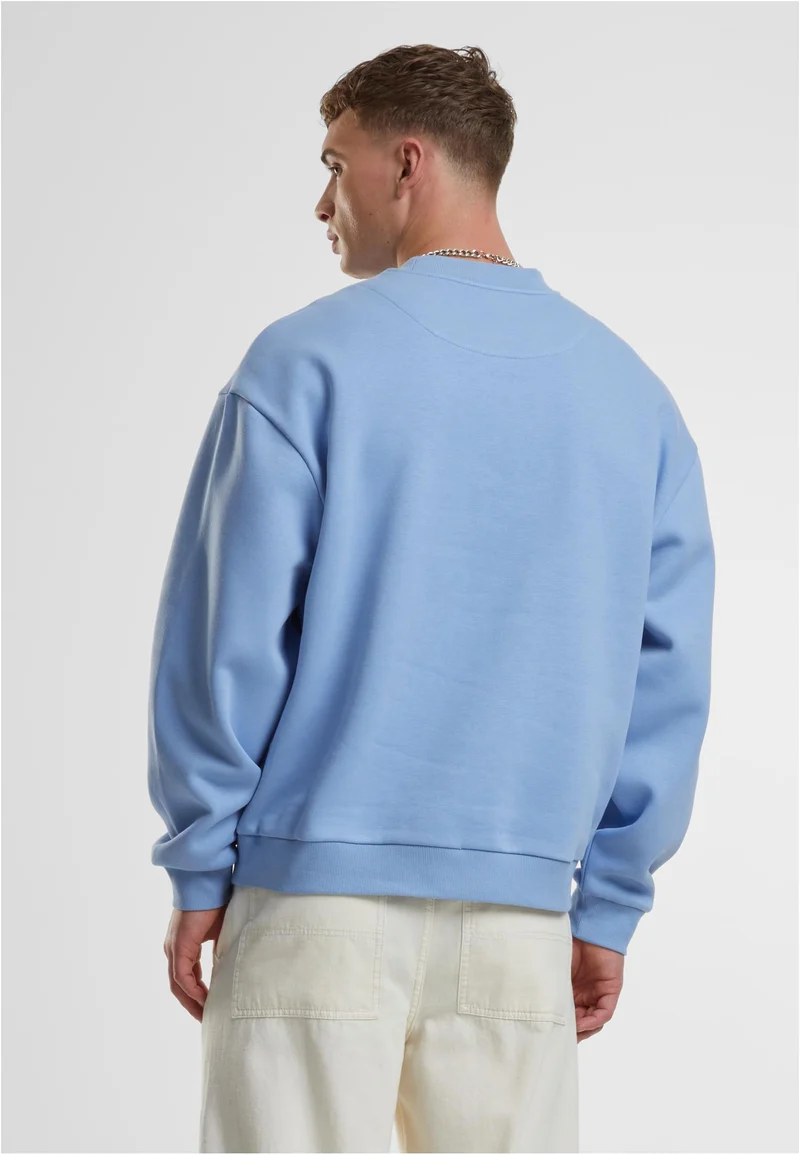 UC Fluffy Crewneck