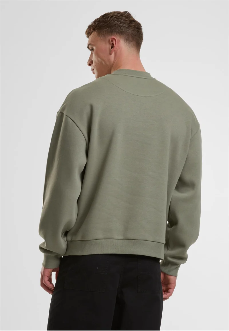 UC Fluffy Crewneck