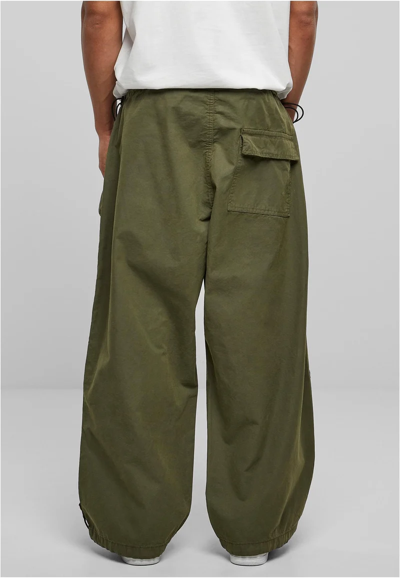 UC Wide Cargo Pants