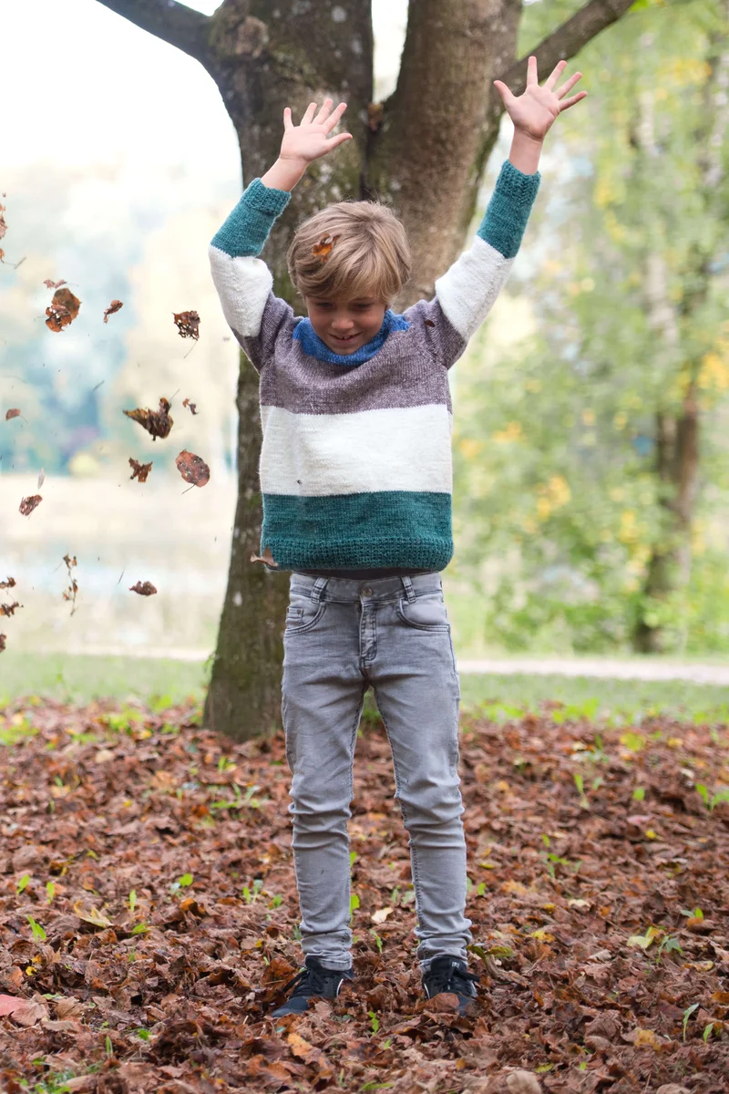 Anleitung Kinder-Raglanpulli gestreift