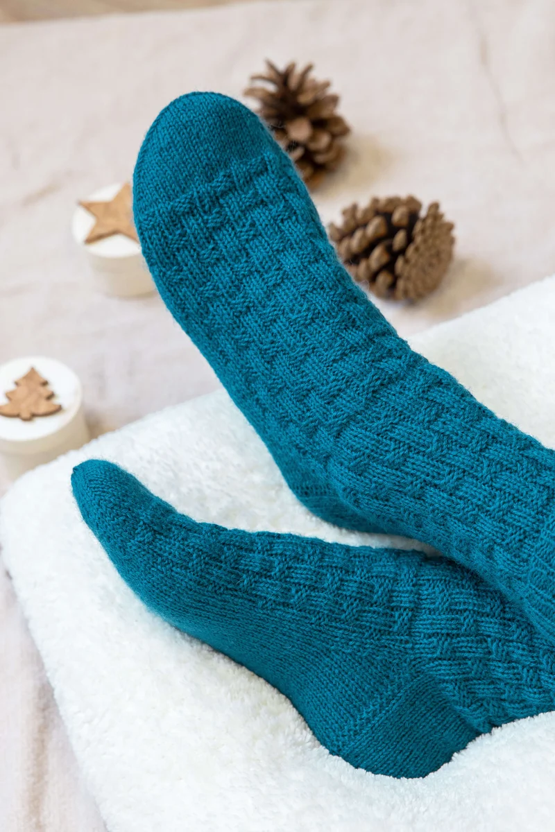 Anleitung Socken mit Flechtmuster