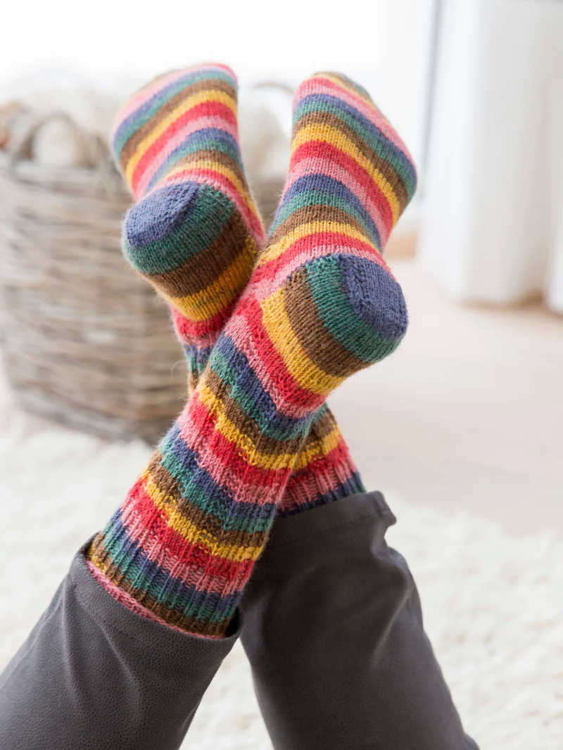 Anleitung Damensocken mit Krausrippen