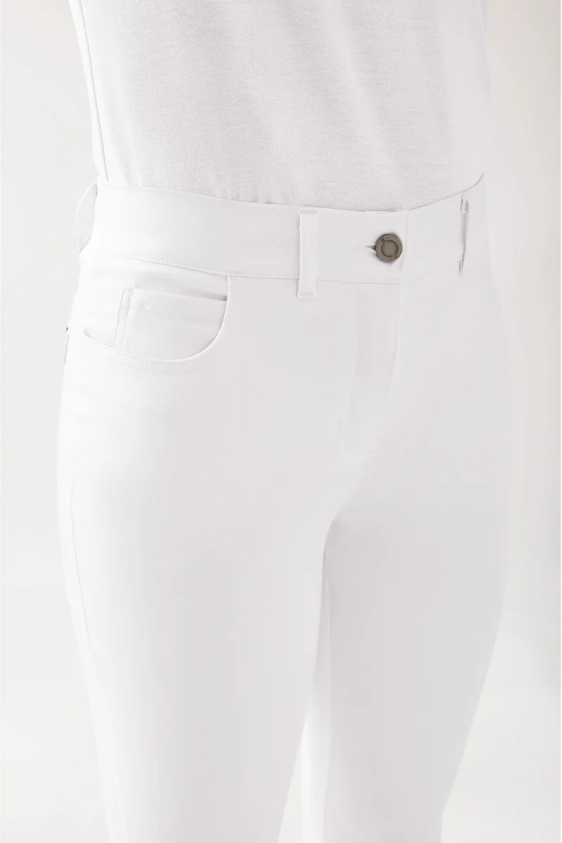 COMFY FLEX 5-Pocket Hose Damen - schlankes Bein weiß