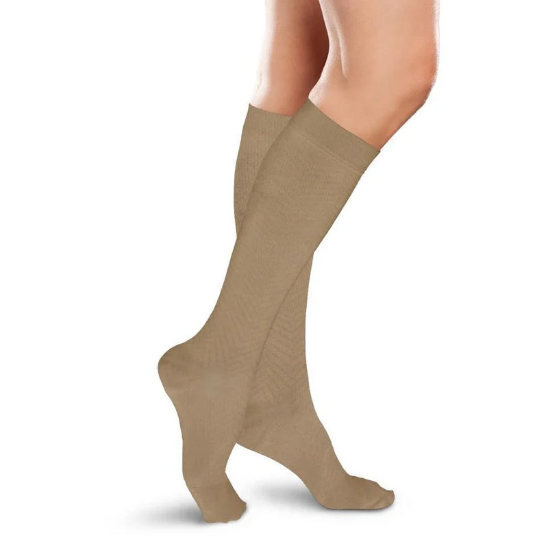Therafirm® Ease Opaque Women's Knee High 15-20 mmHg, Chevron