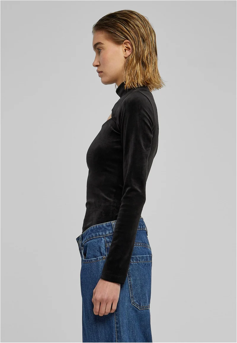UC Cut-Out Turtleneck Body