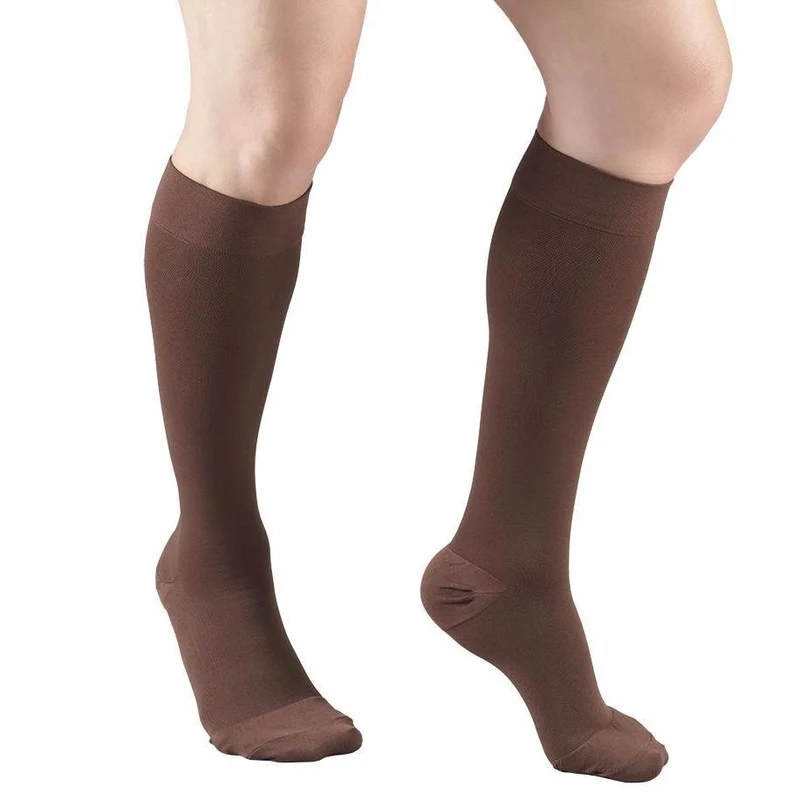 TRUFORM® Knee High 20-30 mmHg