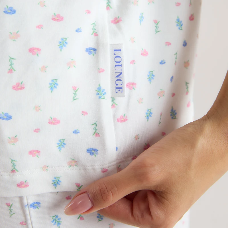 Modal Pyjama-Shirt mit kurzen Ärmeln - Florales Weiß