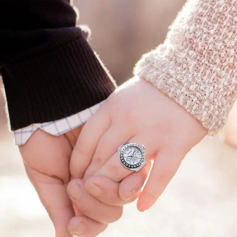 Fashion Fingeruhr Ringuhr Punk Finger Mini Uhr Quarzuhr Ring Herren Damen