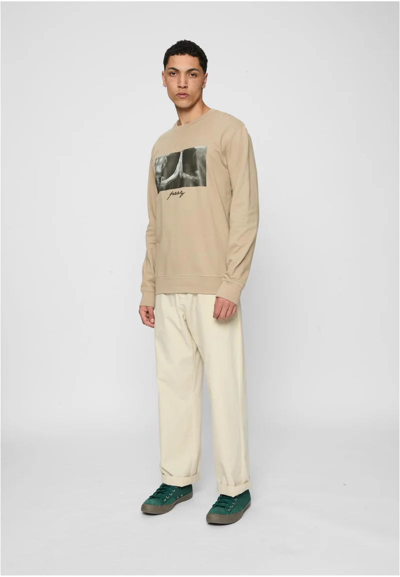 MT Pray Crewneck
