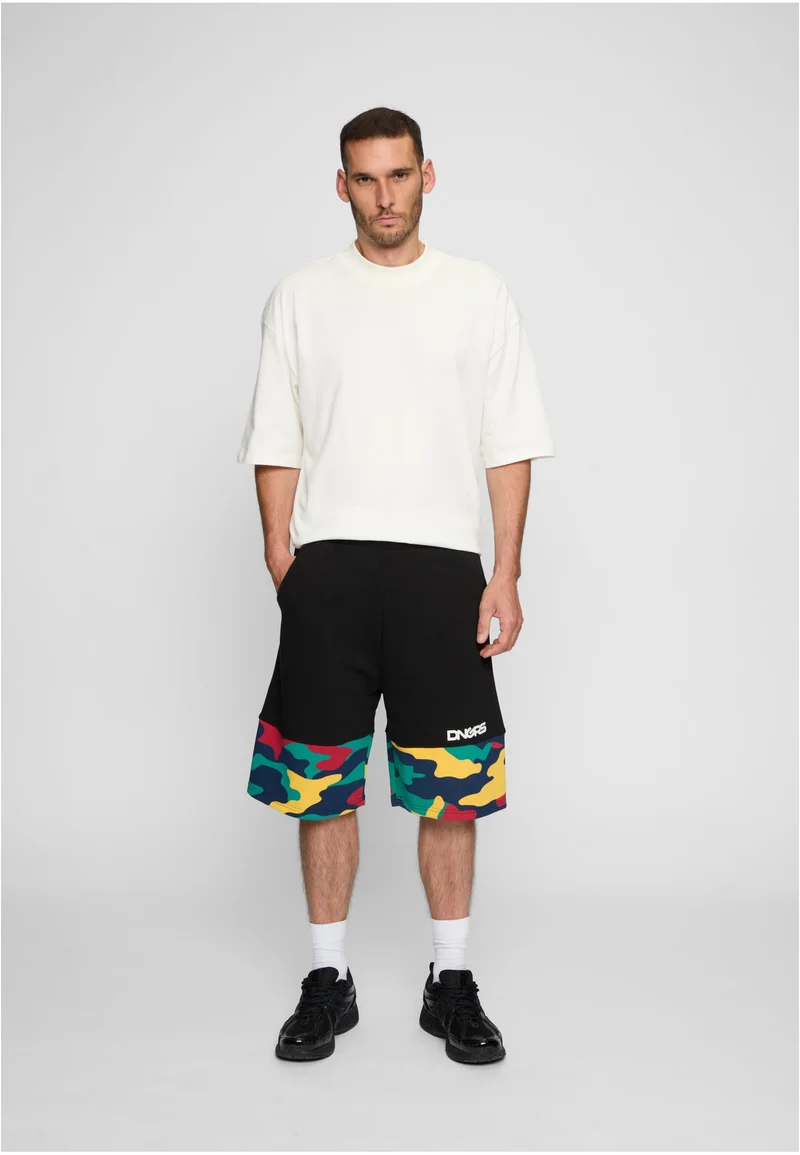 DNGRS Shorts HideMe