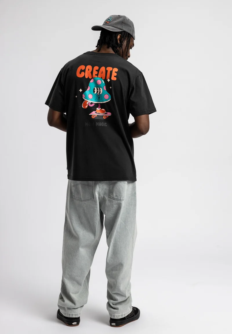 x YEYE WELLER Create more Magic