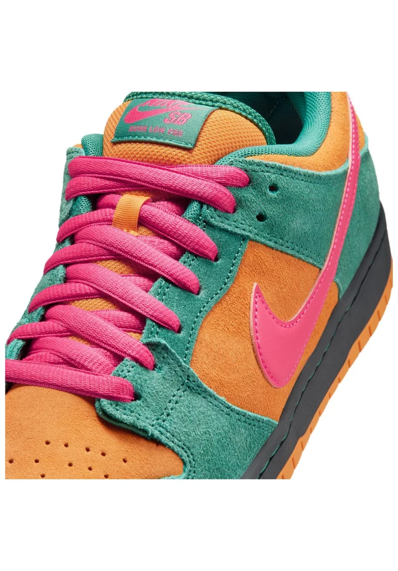 Dunk Low Pro