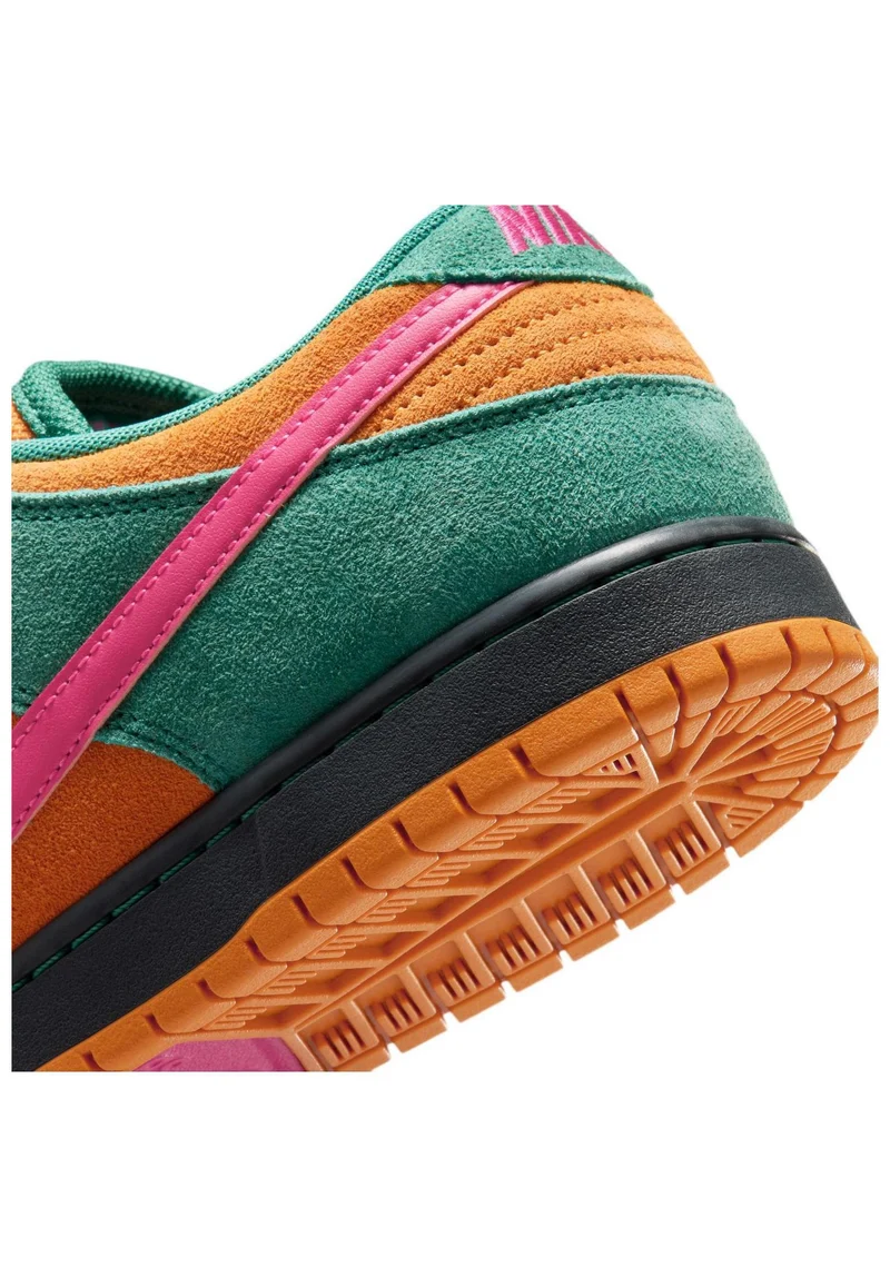 Dunk Low Pro