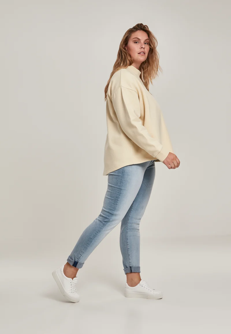 UC Oversized High Neck Crew