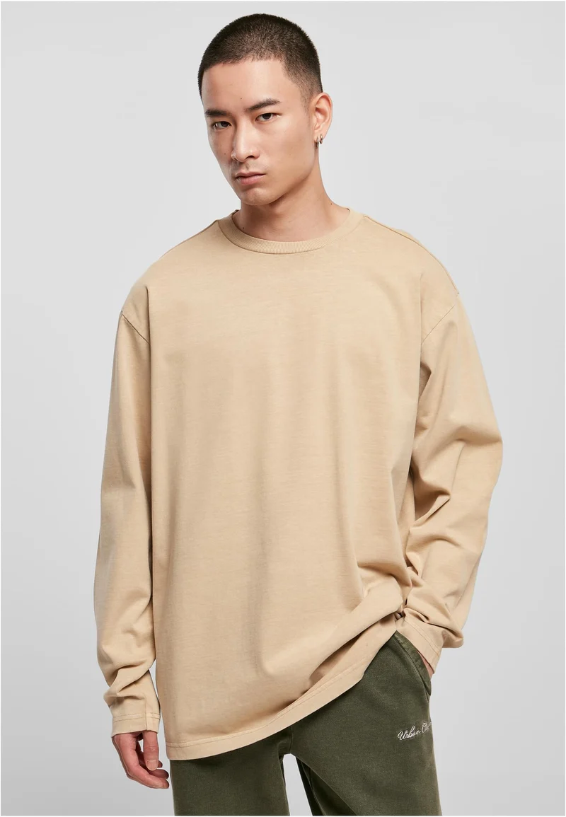 UC Heavy Oversized Garment Dye Longsleeve