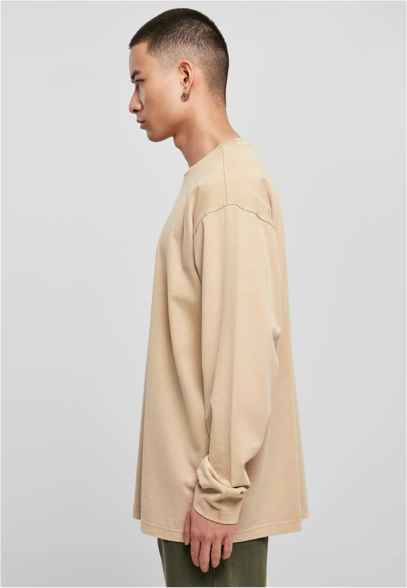 UC Heavy Oversized Garment Dye Longsleeve