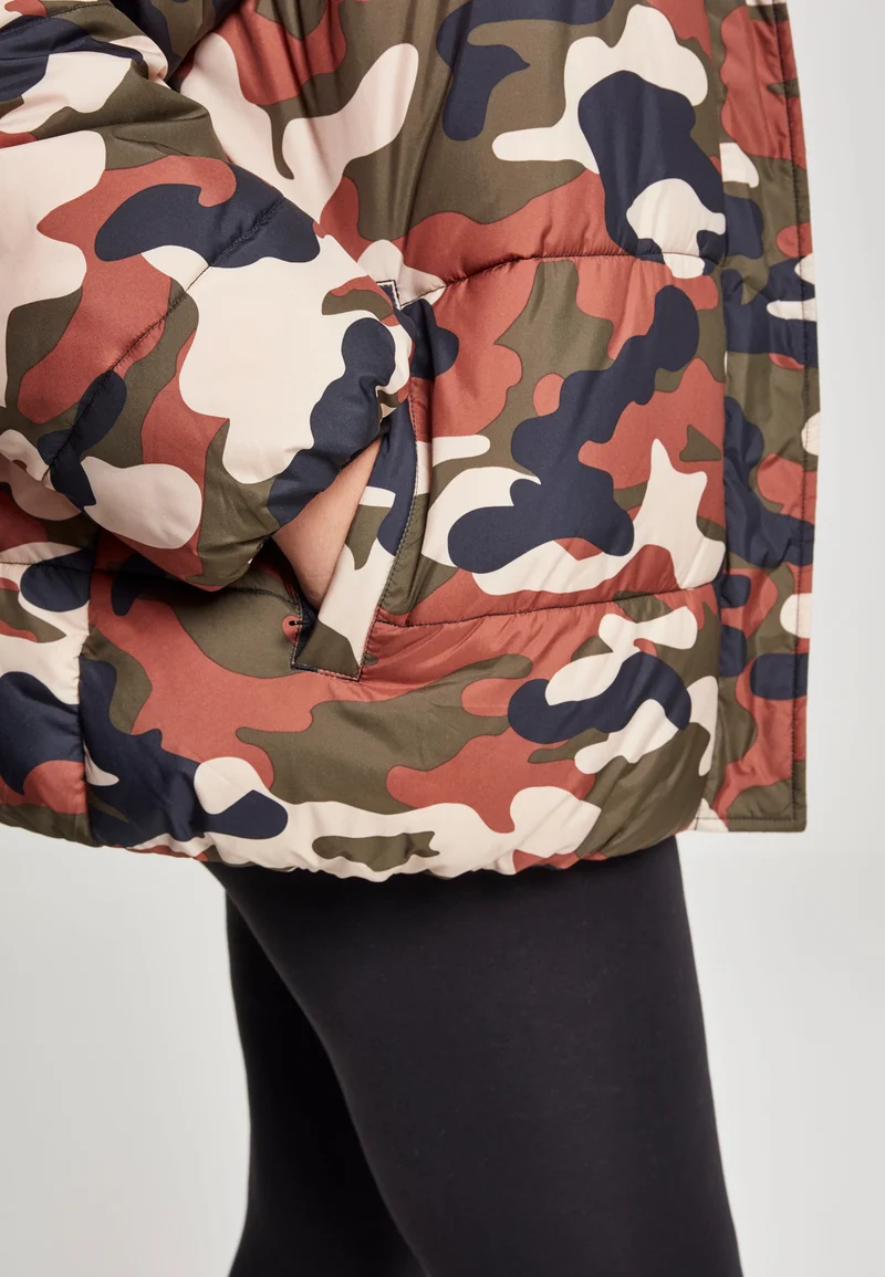 UC Boyfriend Camo Puffer Jacket