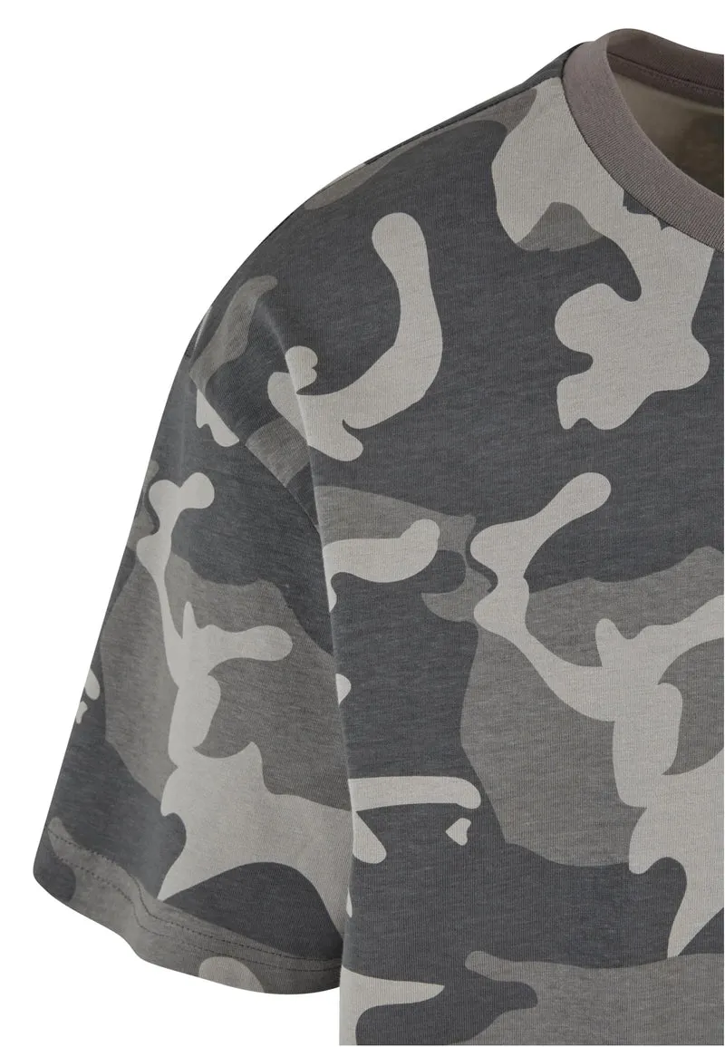 UC Oversized Simple Camo Tee