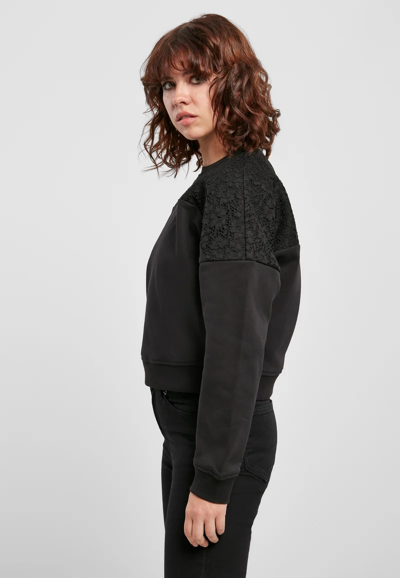 UC Short Oversized Lace Inset Crew