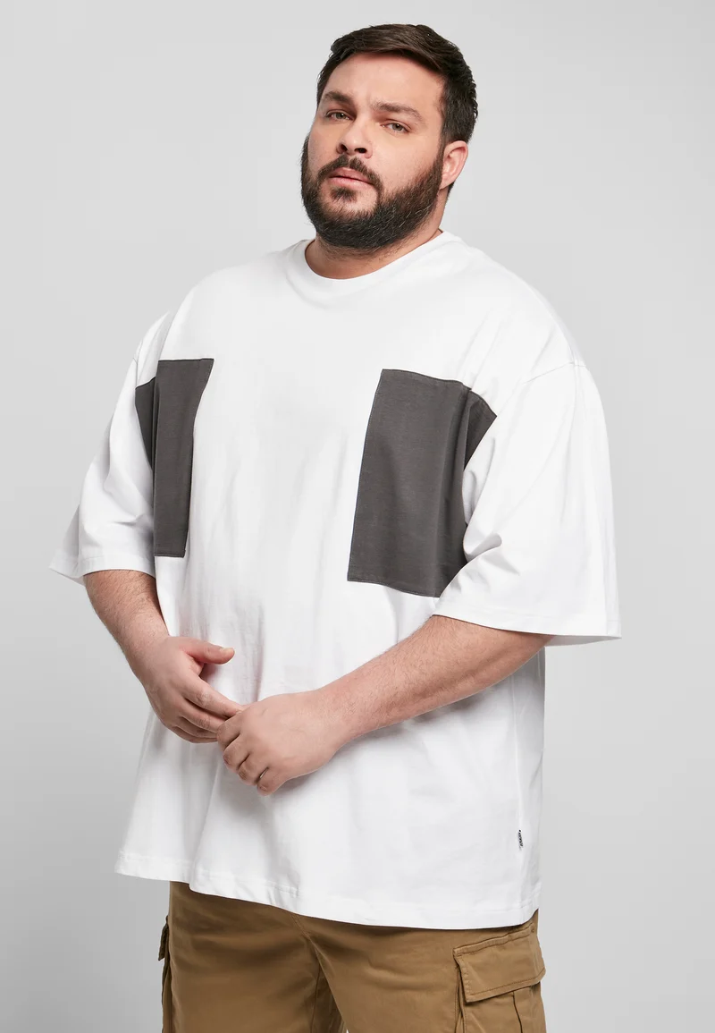 UC Big Double Pocket Tee