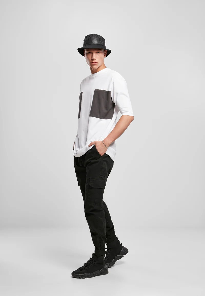UC Big Double Pocket Tee