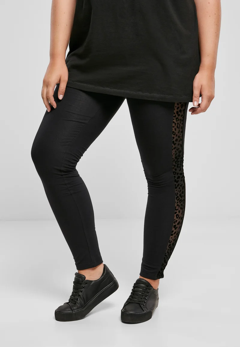UC Flock Lace Stripe Tights