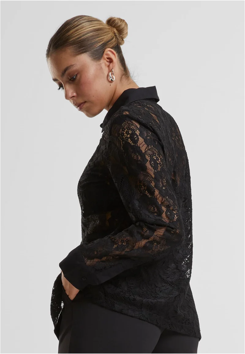 UC Lace Blouse