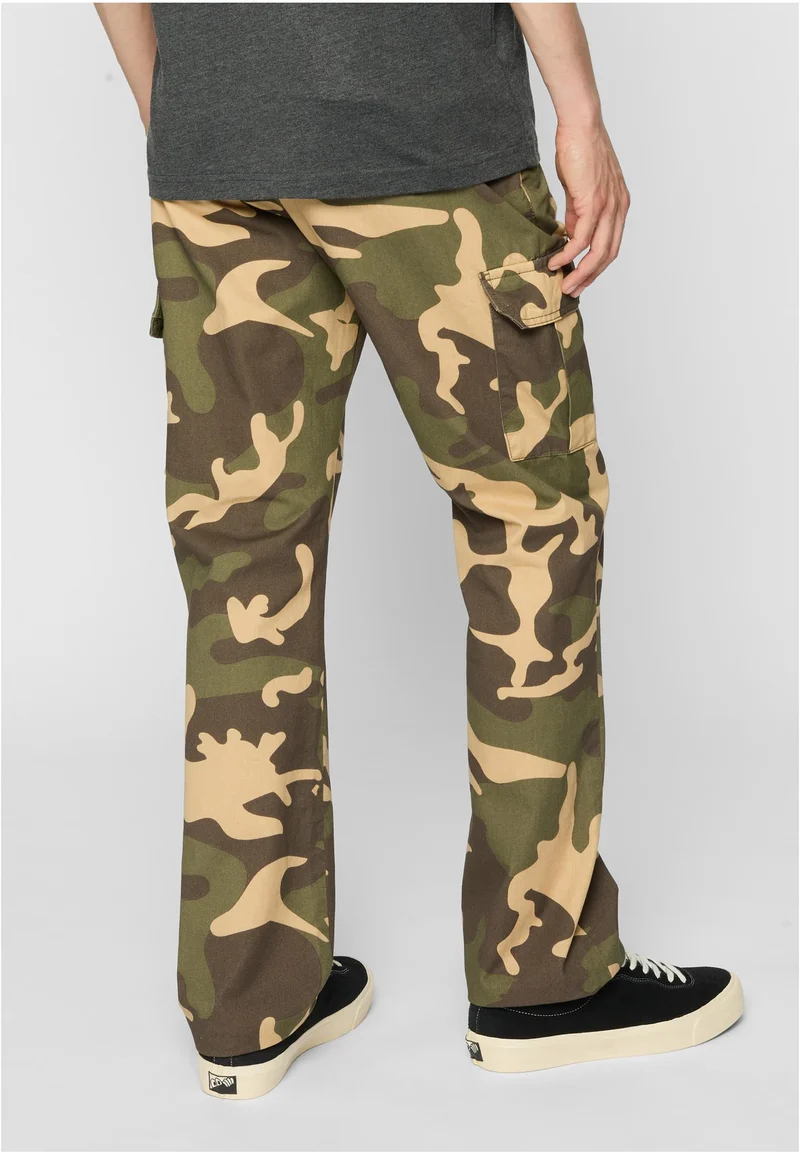 UC Straight Leg Camo Cargo Pants