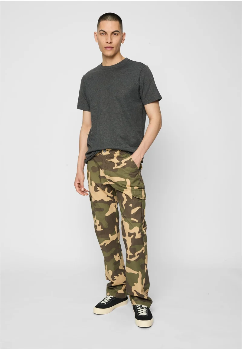 UC Straight Leg Camo Cargo Pants