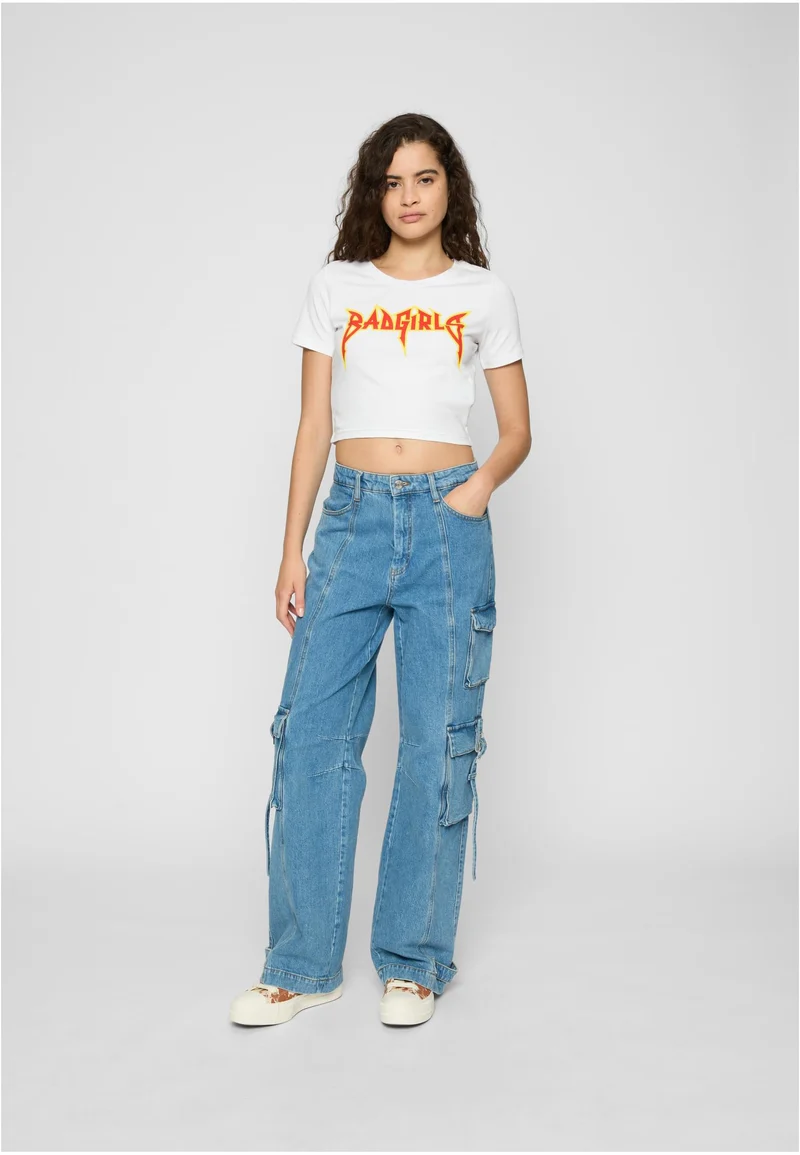 MT Badgirls Cropped Tee