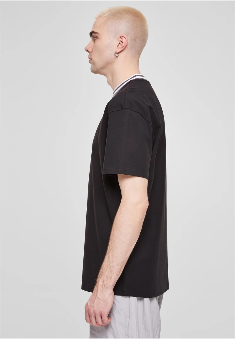 UC Kicker Tee