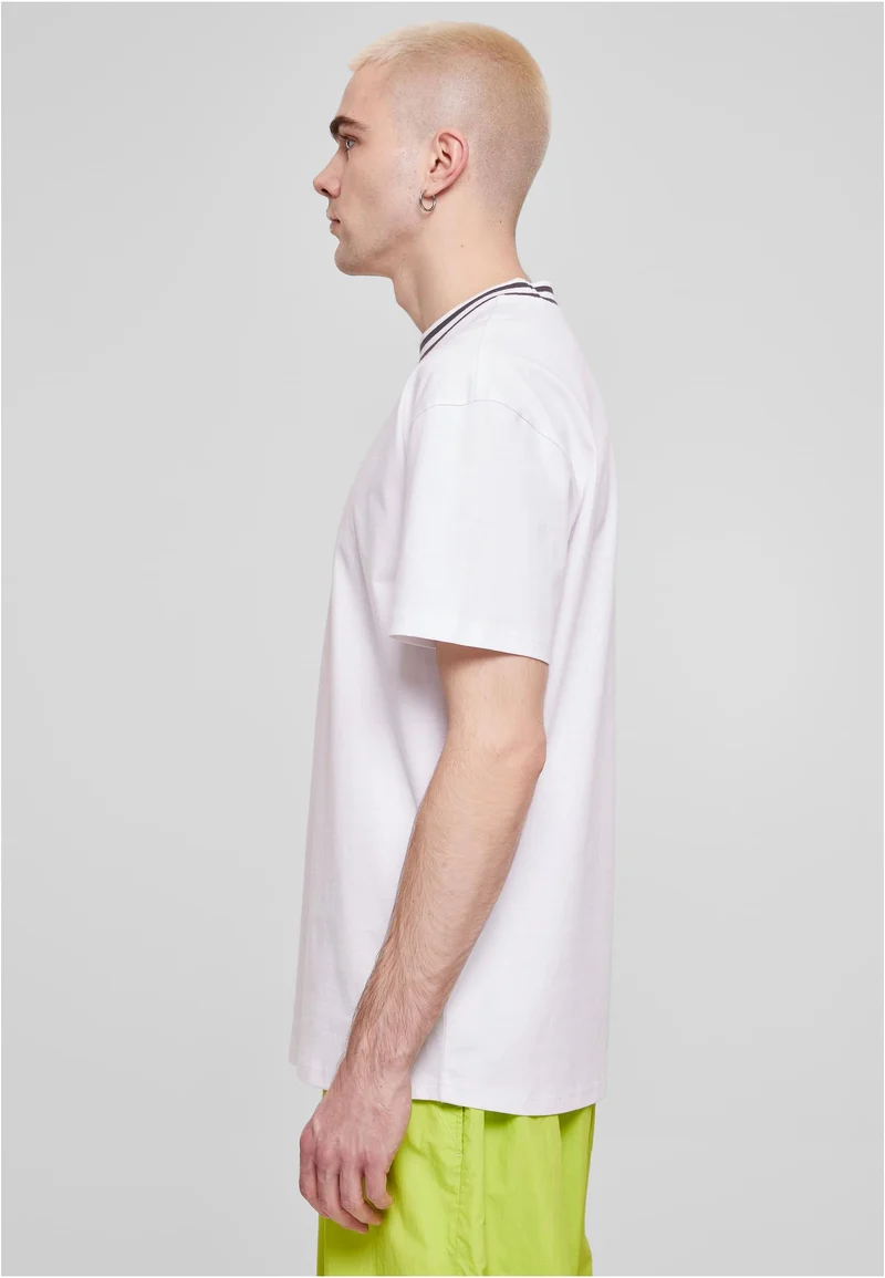 UC Kicker Tee