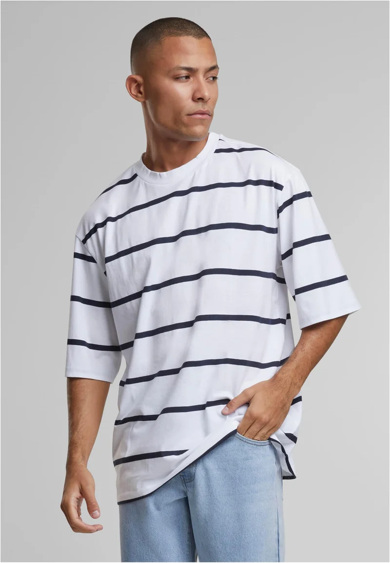 UC Oversized Sleeve Modern Stripe Tee