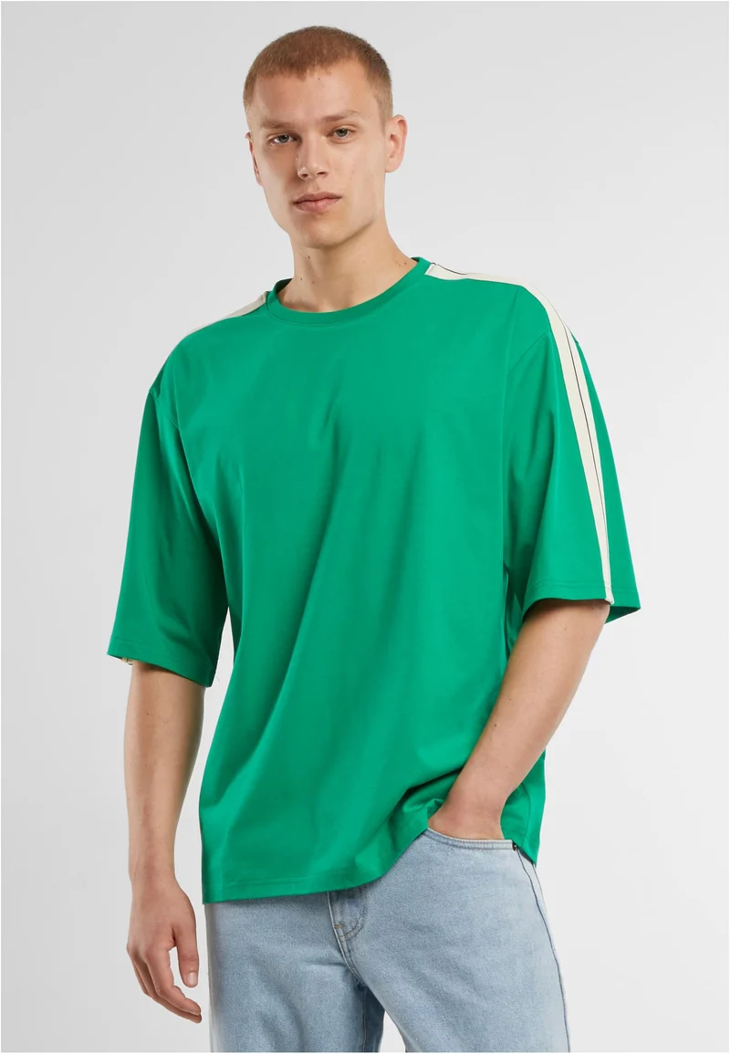 UC Tennis Core Tee