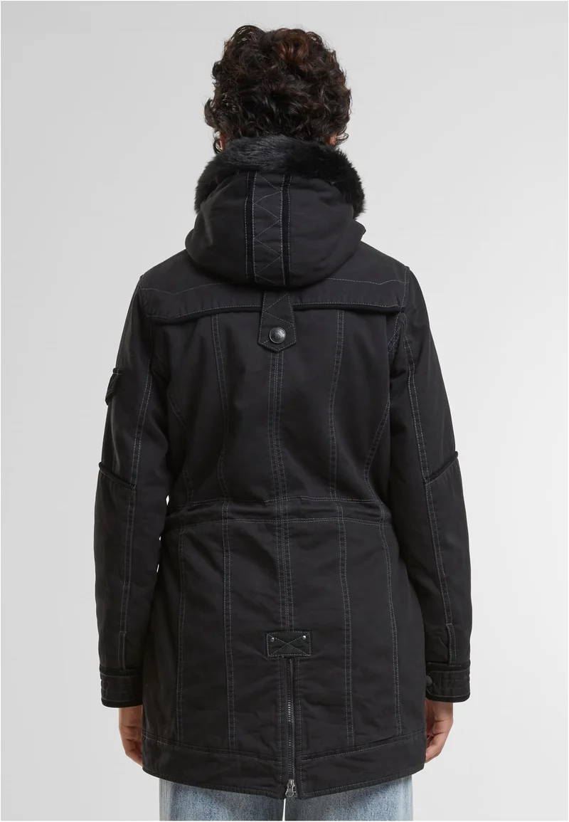 B Emma Winterparka