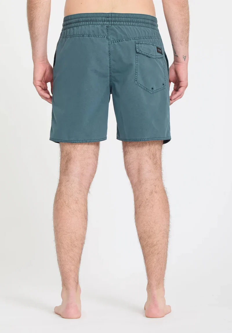 Center Trunk 17