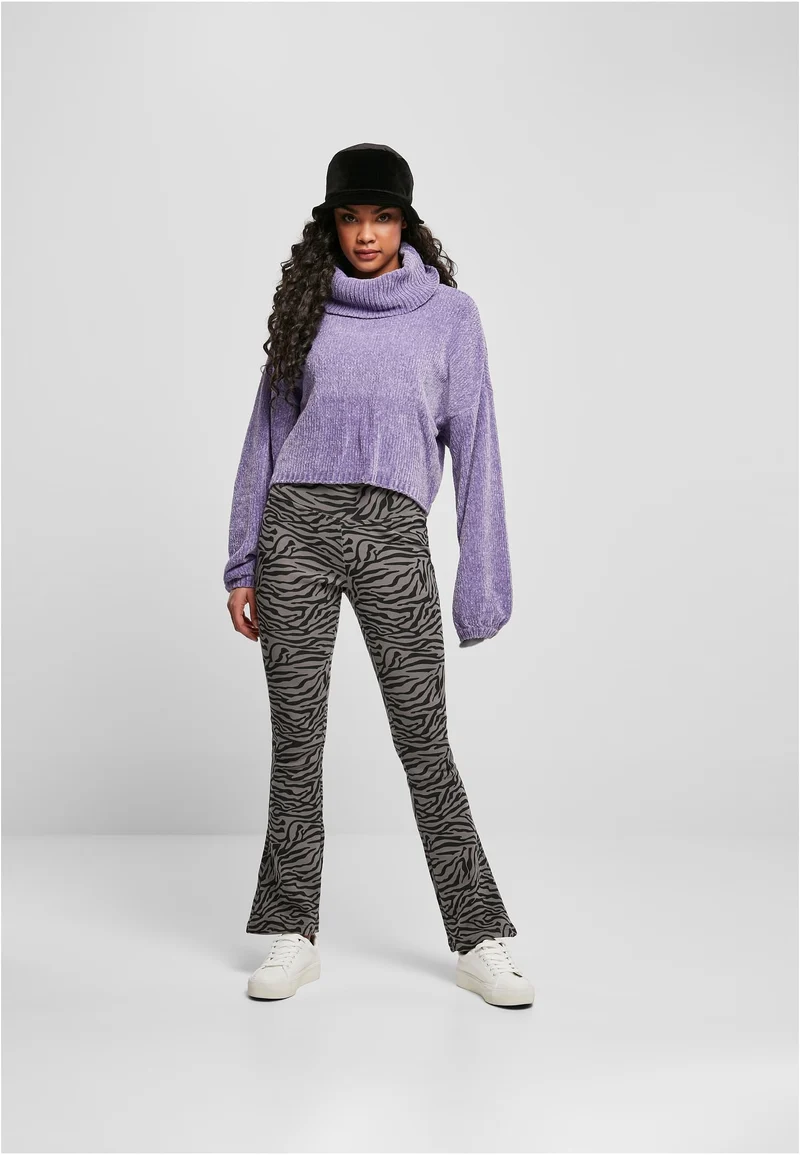 UC Short Chenille Turtleneck Sweater