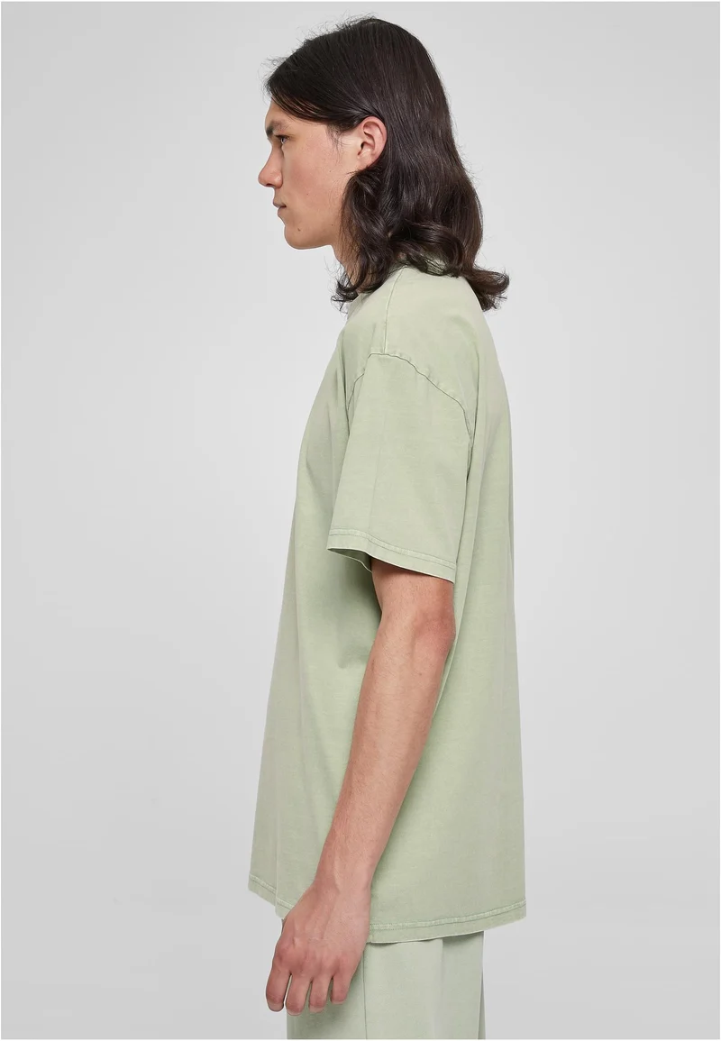 UC Heavy Oversized Acid Wash Tee