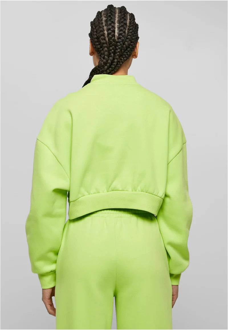 UC Cropped V-Neck