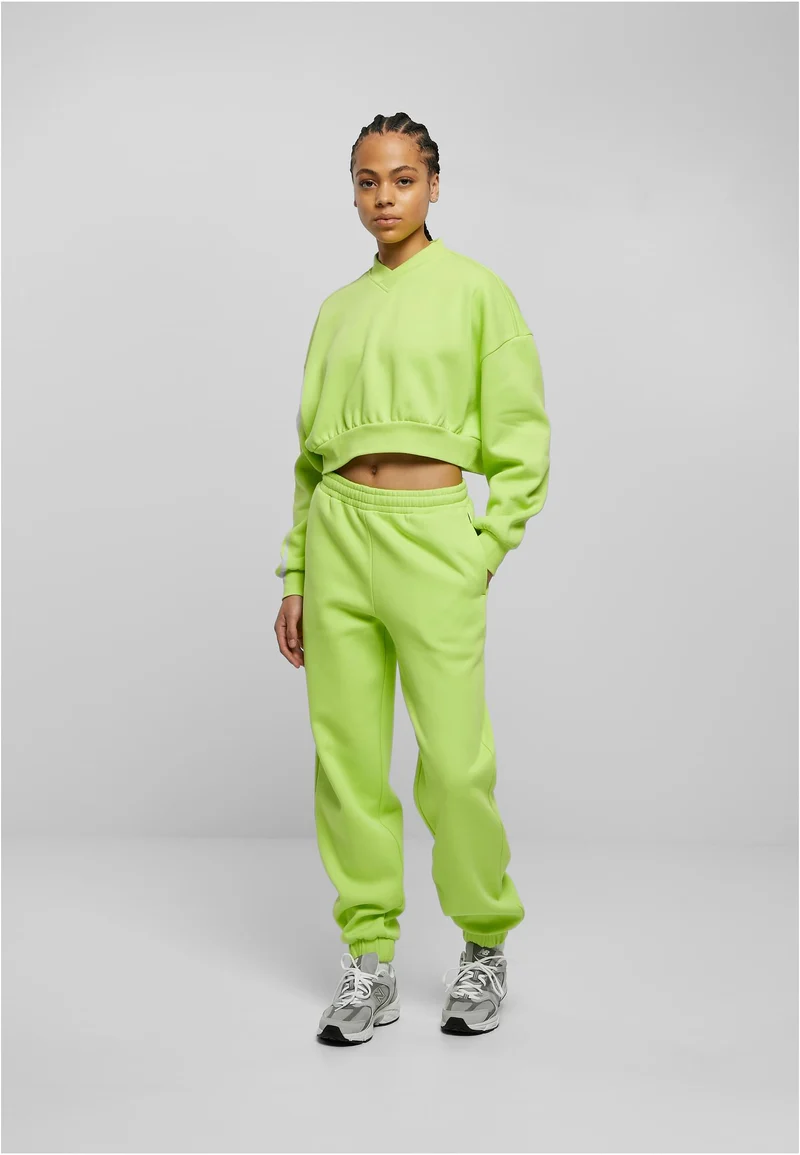 UC Cropped V-Neck